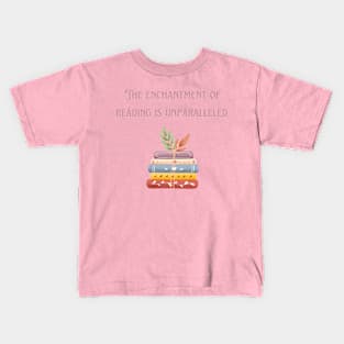 book lover logo Kids T-Shirt